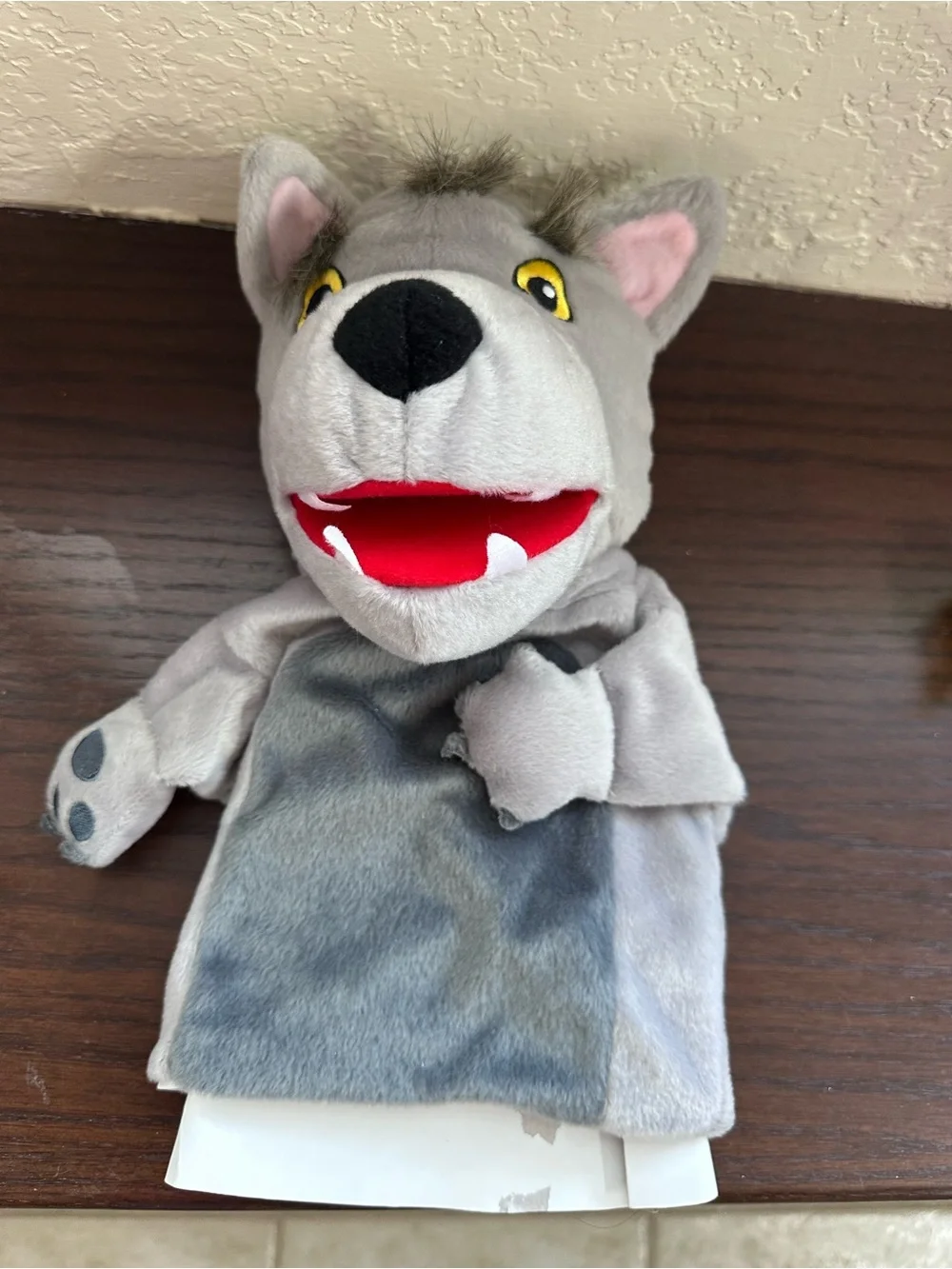 Lakeshore Plush Hand Puppet Set - The 3 Little Pigs